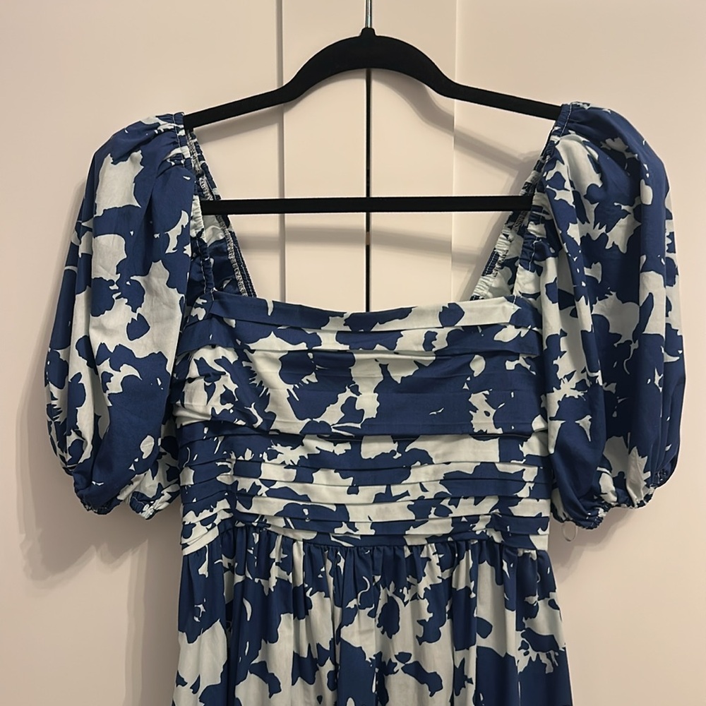 Abercrombie & Fitch Navy and White Midi Dress - Picture 2 of 5